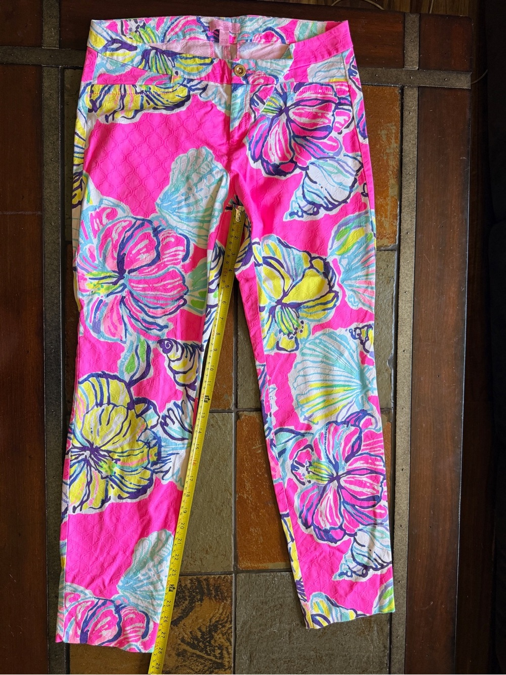 Lilly Pulitzer hot pink floral signature pant size 8 office designer luxury Beac